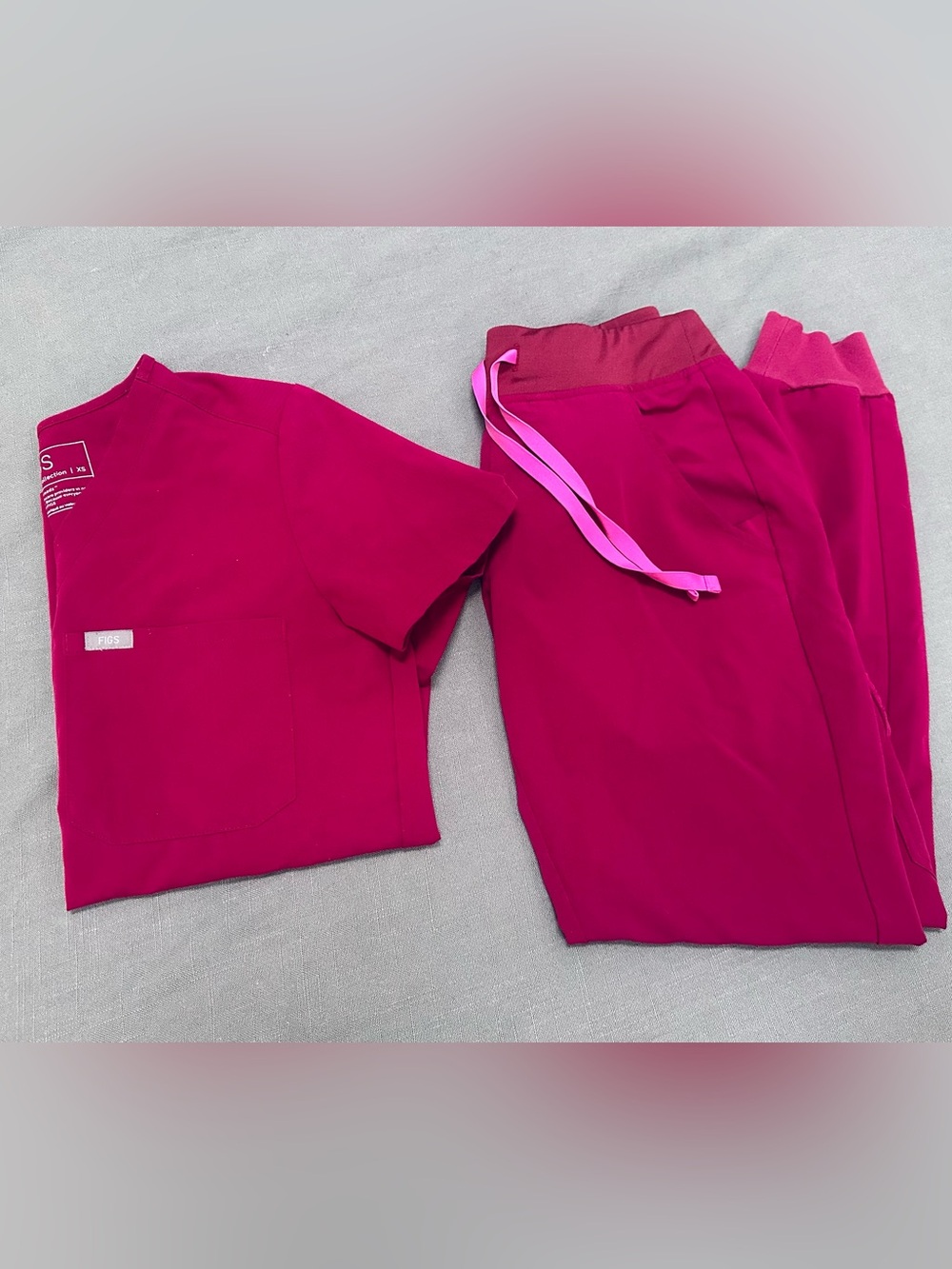 Magenta Figs Scrub Set
